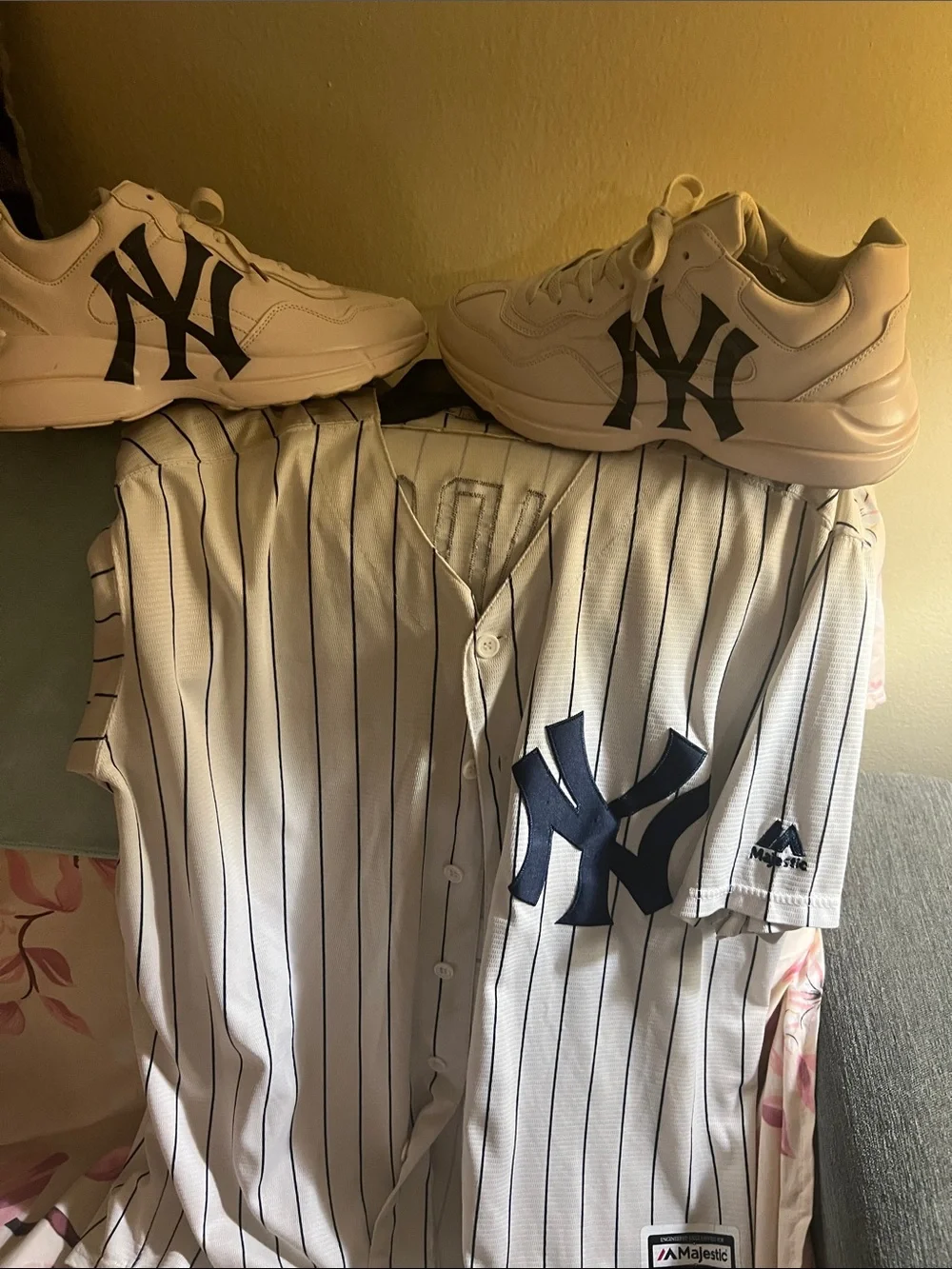 Gucci Cream White Sneakers with Black NY yankees Logo